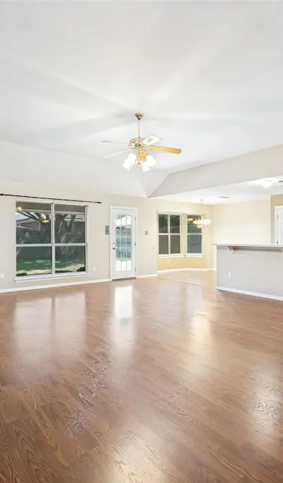 816 Willow Court, Saginaw TX 76179 - Photo 2