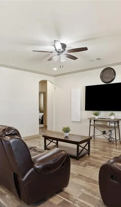 3021 Springview Avenue, Dallas TX 75216 - Photo 5
