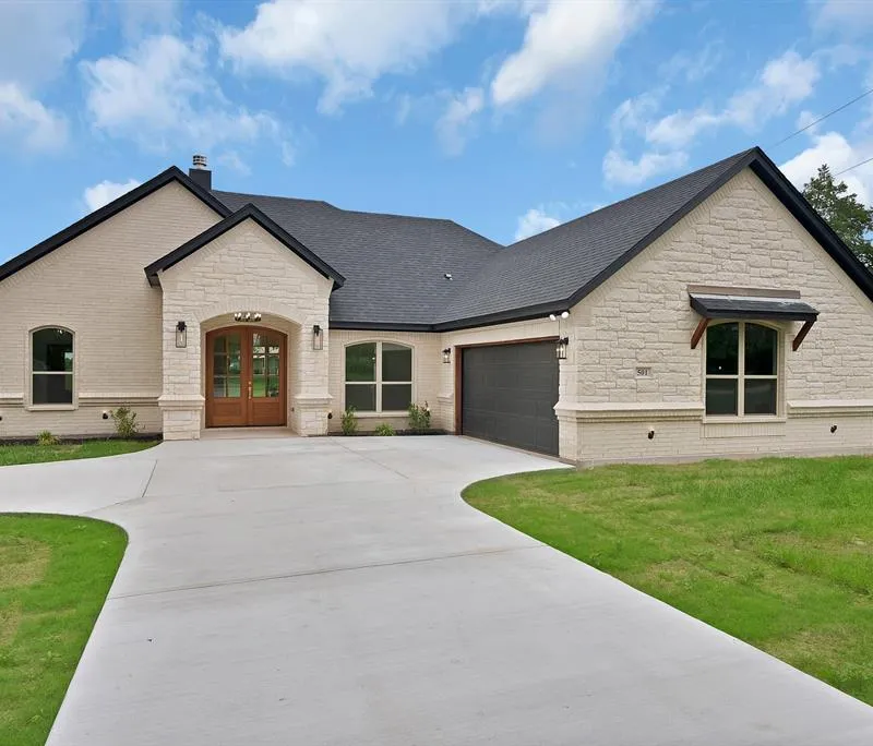 501 Harris Road, Reno TX 76020