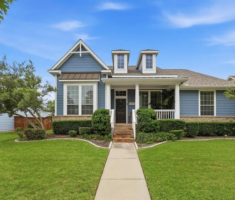 8404 Bridge Street, North Richland Hills TX 76180