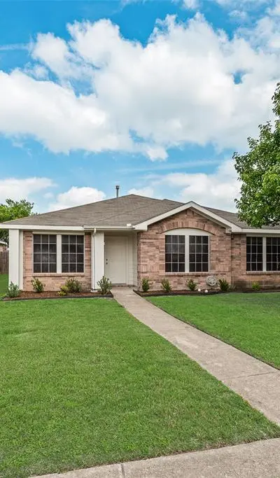2938 Marquis Lane, Lancaster TX 75134