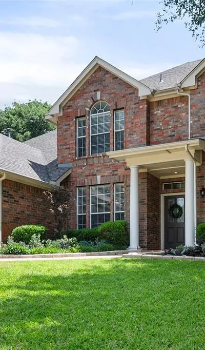2014 Marie Weldon Lane, Arlington TX 76001 - Photo 2