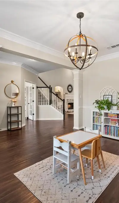 2014 Marie Weldon Lane, Arlington TX 76001 - Photo 4