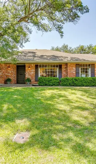 3733 Fenton Avenue, Fort Worth TX 76133