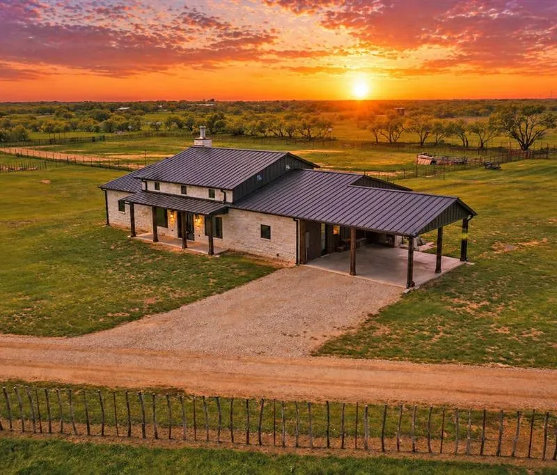 6384-A US 281 HWY S, Jacksboro TX 76458