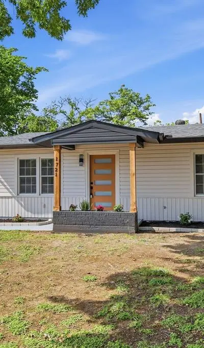 1721 Jocyle Street, Arlington TX 76010 - Photo 2