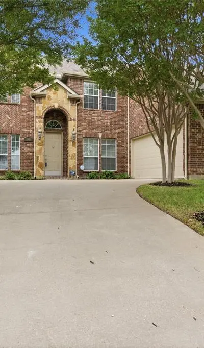 2305 Trickling Creek Drive, Garland TX 75041