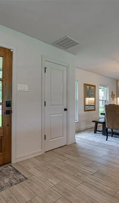 14254 Coral Harbour Court, Farmers Branch TX 75234 - Photo 2