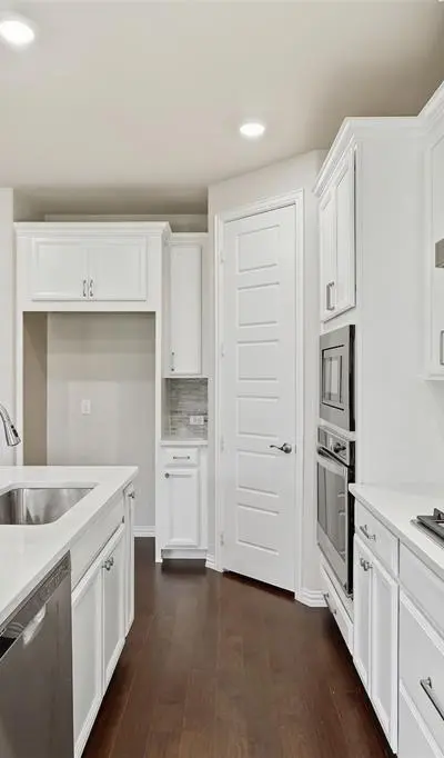 2564 Durango Drive, Carrollton TX 75010 - Photo 5