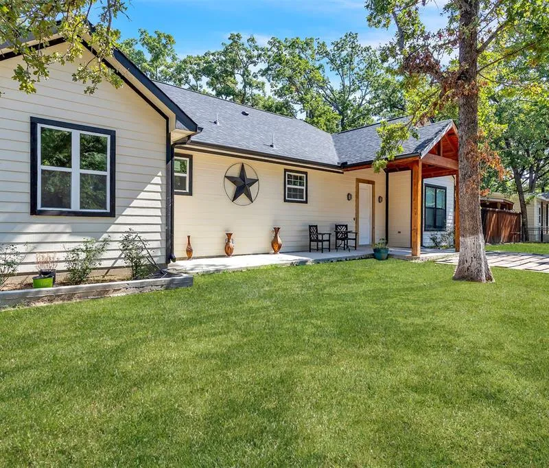 1804 Tammy Street, Hawk Cove TX 75474