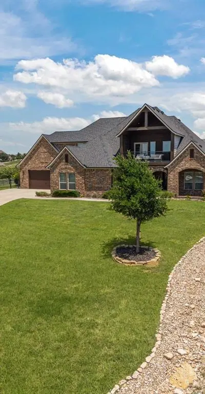 12731 Bella Roma Drive, Fort Worth TX 76126 - Photo 2
