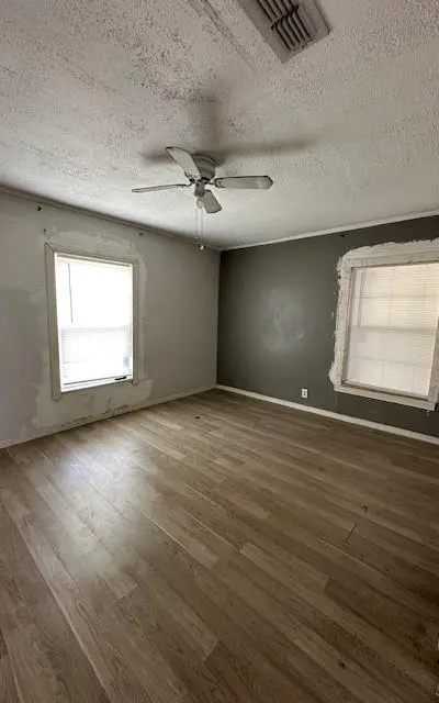 205 Hallvale Drive, White Settlement TX 76108 - Photo 4