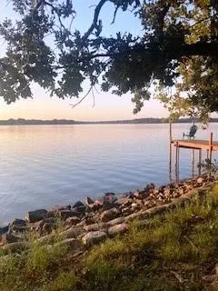 7509 Parkview Drive, Bonham TX 75418 - Photo 2