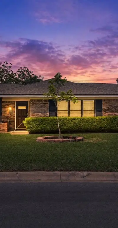 3924 Westerly Road, Benbrook TX 76116