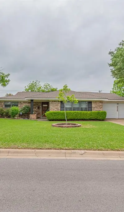 3924 Westerly Road, Benbrook TX 76116 - Photo 2