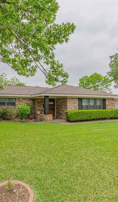 3924 Westerly Road, Benbrook TX 76116 - Photo 3