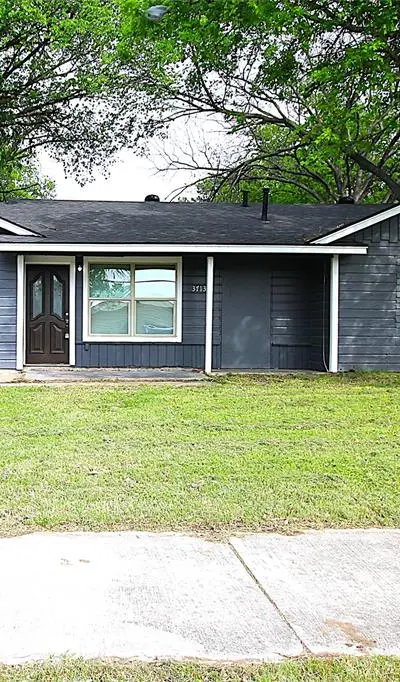 3713 Pate Drive, Fort Worth TX 76119