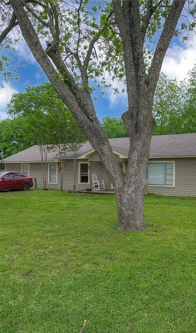601 N 4th Street, Wills Point TX 75169