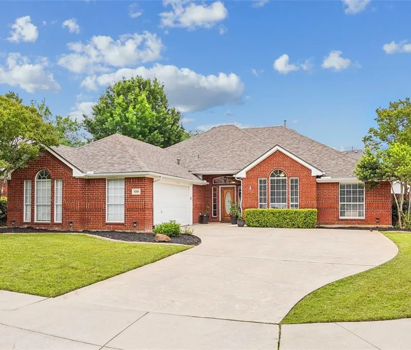 9208 Winslow Court, North Richland Hills TX 76182