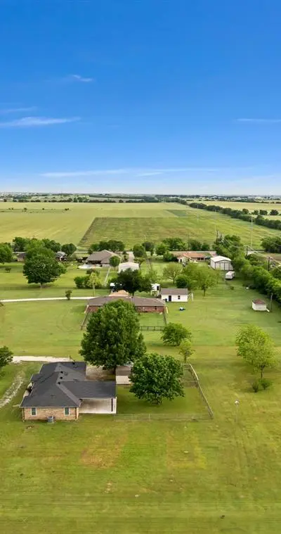 11345 Jennifer Circle, Sanger TX 76266 - Photo 4