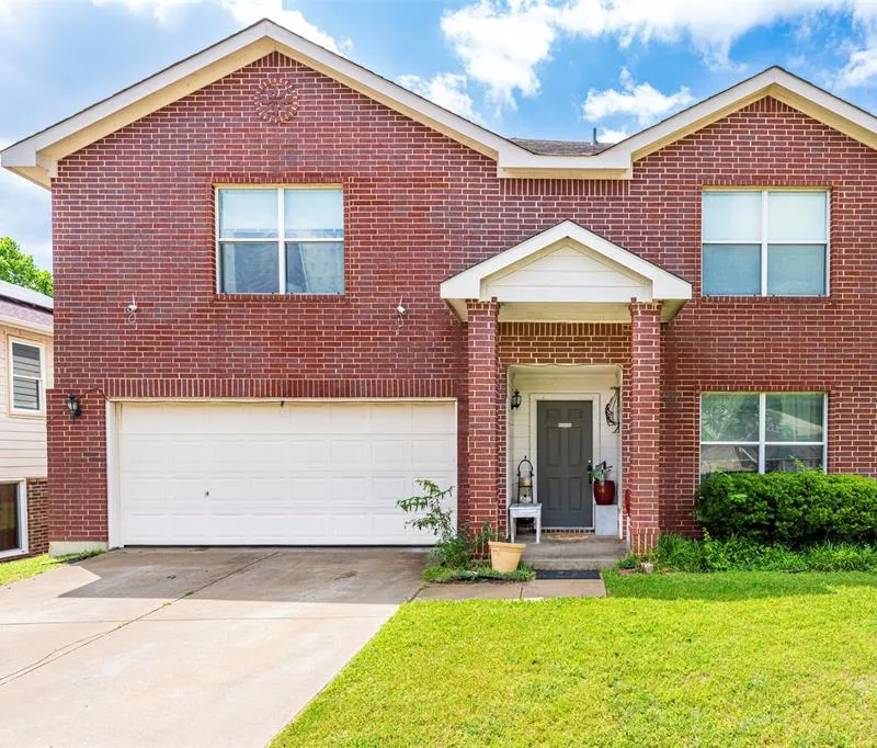8100 Colbi Lane, Fort Worth TX 76120