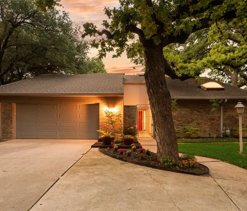 435 W Northgate Drive, Irving TX 75062