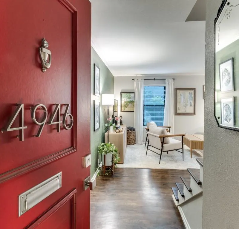 4946 N Hall Street, Dallas TX 75235