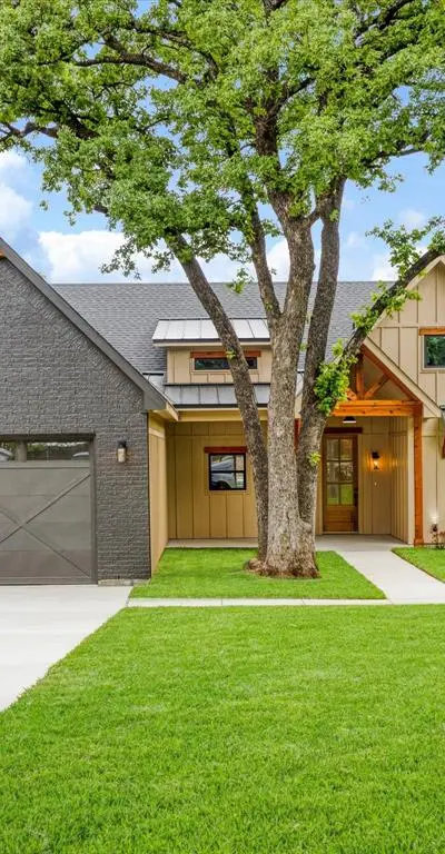 314 W Mistletoe Drive, Kennedale TX 76060