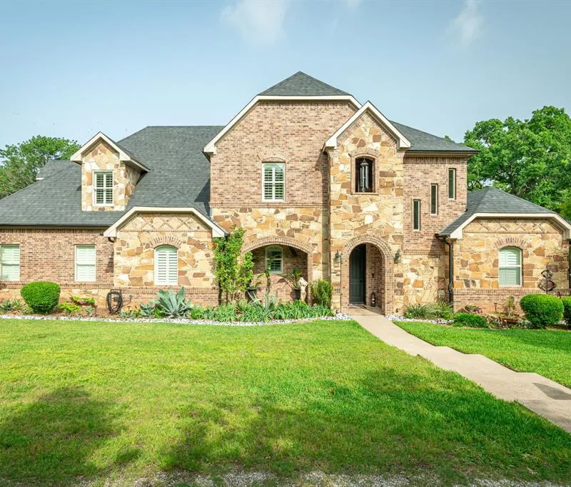 700 Coffee Circle, Pottsboro TX 75076