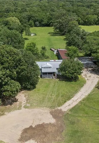13412 Huntington, Eustace TX 75124 - Photo 2