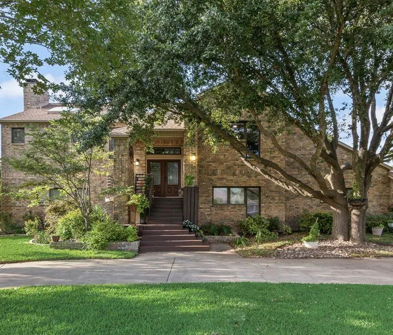 310 James Drive, Heath TX 75032