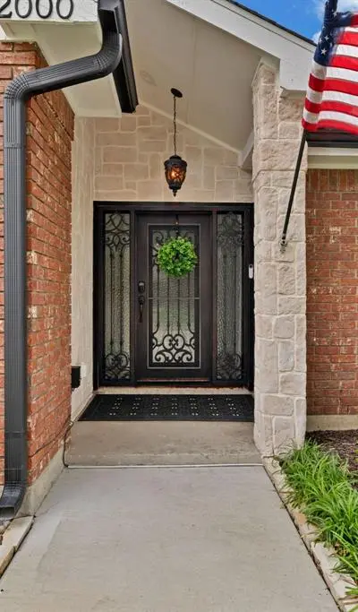 2000 Lavaca, Carrollton TX 75010 - Photo 4