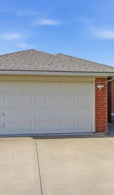 115 Loda Court, Grand Prairie TX 75050 - Photo 3