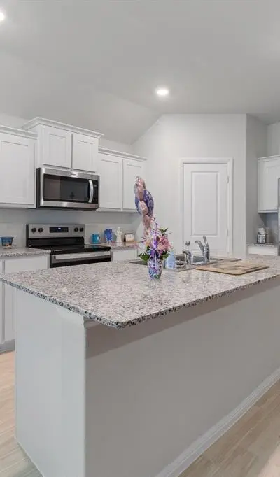 313 Crestridge Drive N, Cleburne TX 76033 - Photo 5