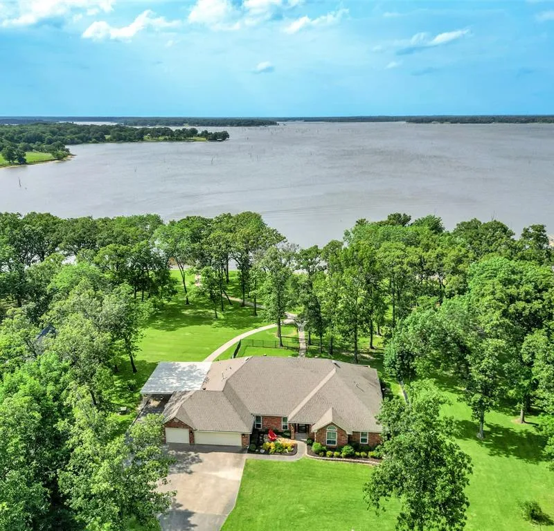525 RS County Road 3346, Emory TX 75440