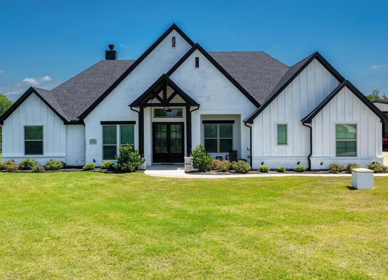 174 Bittersweet Trail, Weatherford TX 76088