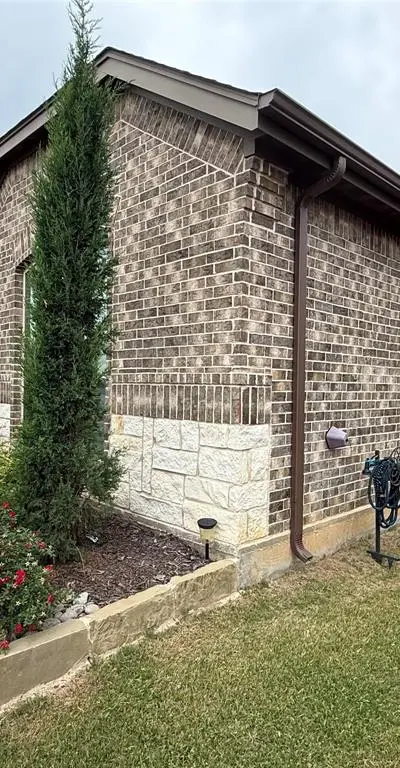 137 Constitution Drive, Joshua TX 76058 - Photo 3