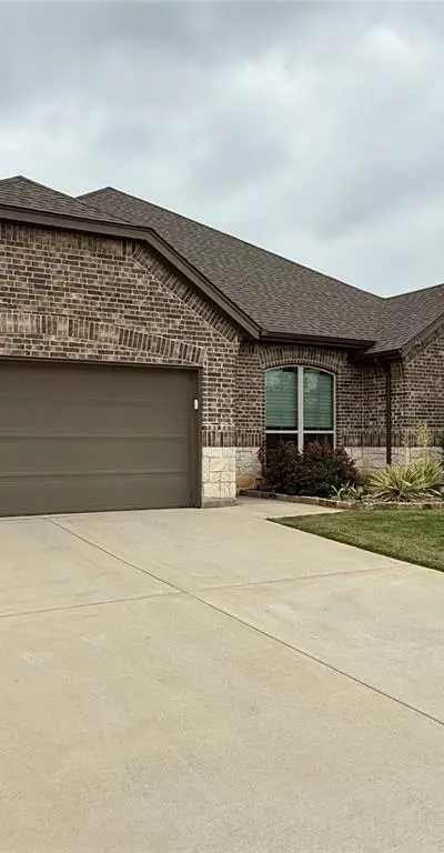 137 Constitution Drive, Joshua TX 76058 - Photo 4