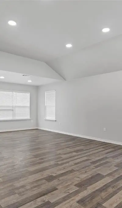1100 Primrose Drive, Sanger TX 76266