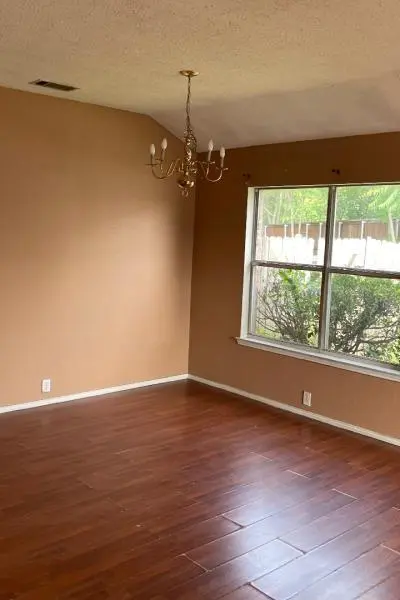 5056 Urban Avenue, Dallas TX 75227 - Photo 2