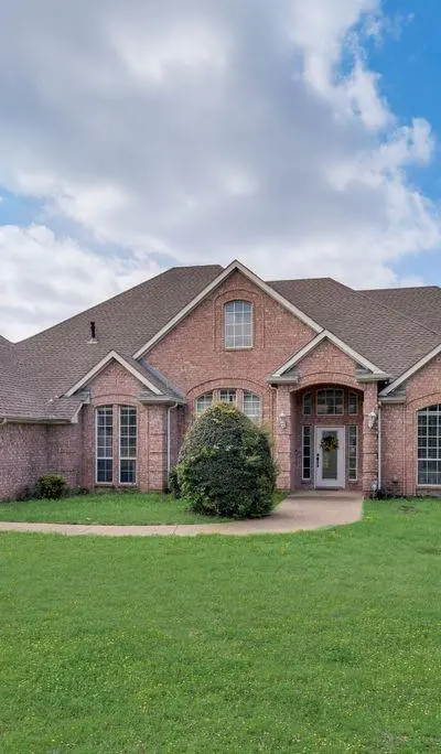 102 Dobbs Road, Lake Dallas TX 76208 - Photo 3
