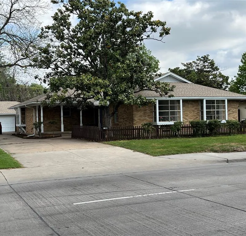 1813 E Belt Line Road, Carrollton TX 75006