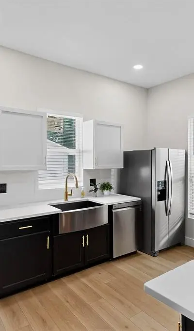712 W 8th Street, Dallas TX 75208 - Photo 4