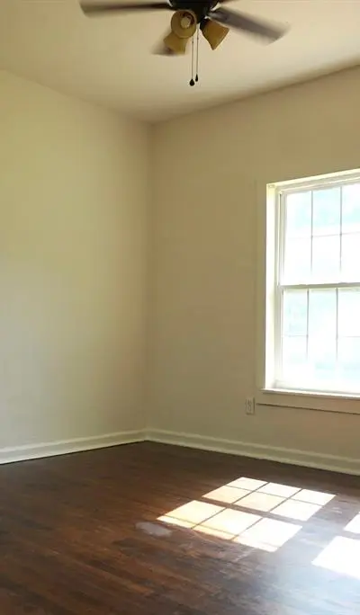 404 W Elm Street, Alvord TX 76225 - Photo 5