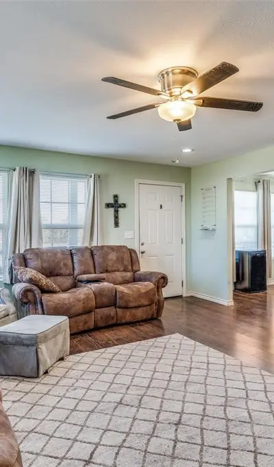 113 Mccrae Lane, Boyd TX 76023 - Photo 4