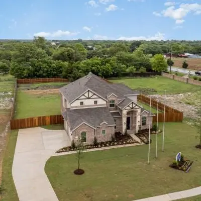 140 Crystal Lake Lane, Red Oak TX 75154