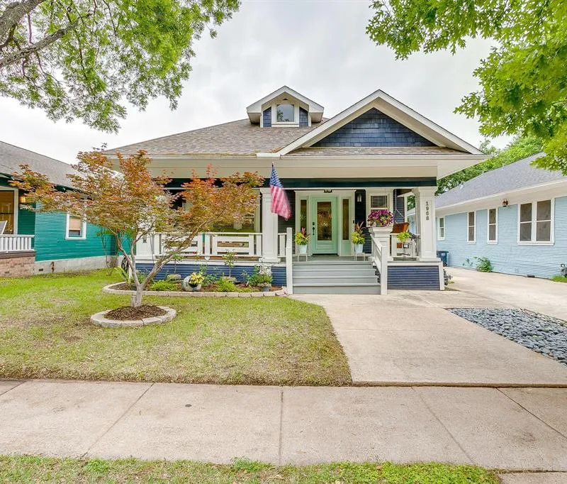 1968 Alston Avenue, Fort Worth TX 76110