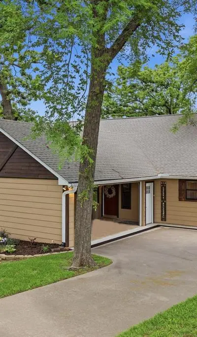 413 Cocopa Drive, Lake Kiowa TX 76240