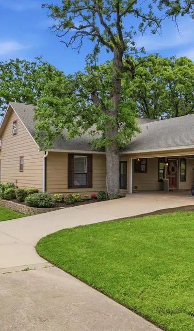 413 Cocopa Drive, Lake Kiowa TX 76240 - Photo 3
