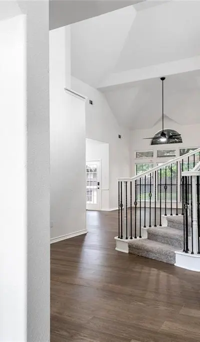 907 Greenfield Court, Kennedale TX 76060 - Photo 2